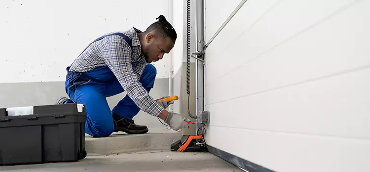 Expert Solutions for Every Garage Lock Need in Vernon Hills, IL