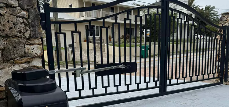 Swing Gate Opener with Keypad Vernon Hills