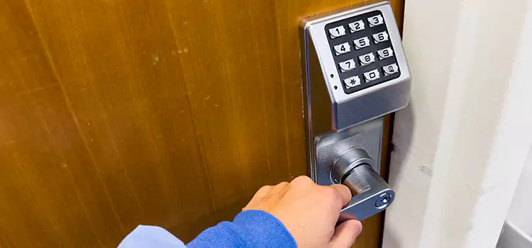 Why Choose Us for Your Keypad Lock Needs in Vernon Hills, IL?